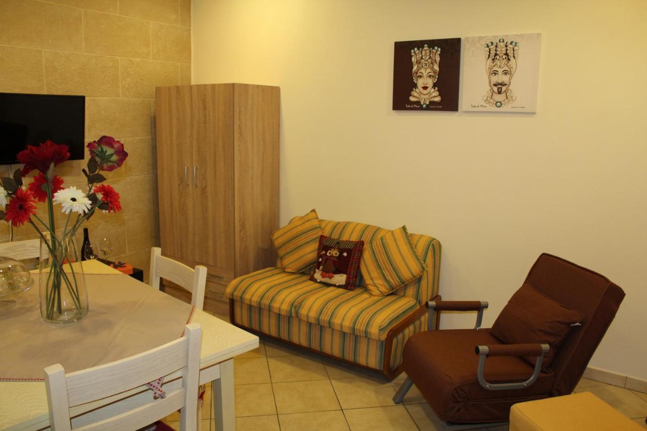 Il Conte Di Cavour Apartment Syracuse Luaran gambar
