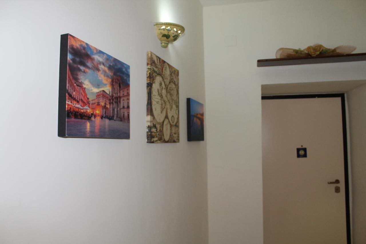 Il Conte Di Cavour Apartment Syracuse Luaran gambar